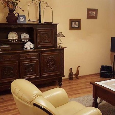 Apartament Stary Kazimierz - Apartamenty Pod Aniolem คาชิเมียร์ซ ดอลนี ภายนอก รูปภาพ