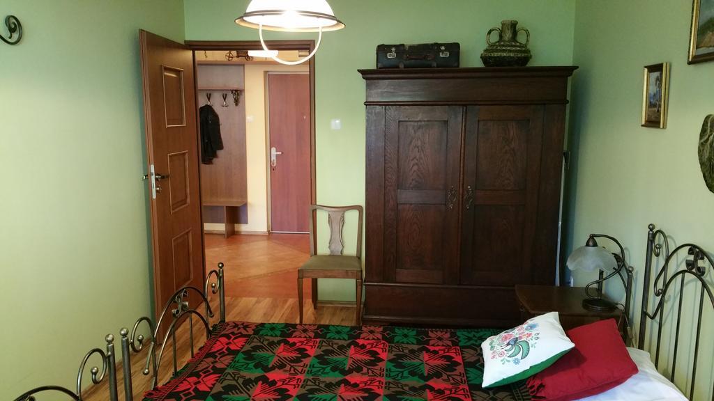 Apartament Stary Kazimierz - Apartamenty Pod Aniolem คาชิเมียร์ซ ดอลนี ภายนอก รูปภาพ